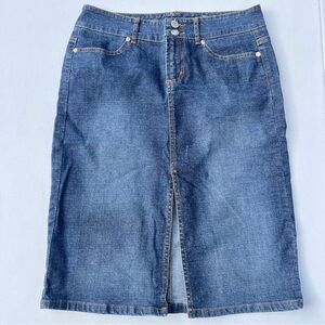 Paris Blues Dark Blue Denim Skirt